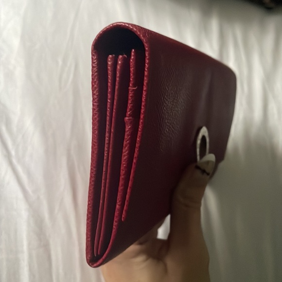 Excellent condition red wine authentic Bvgalri long wallet, 10 card slots - Picture 7 of 8